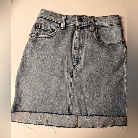 Aritiza Wilfred - denim skirt - Picture 4 of 6